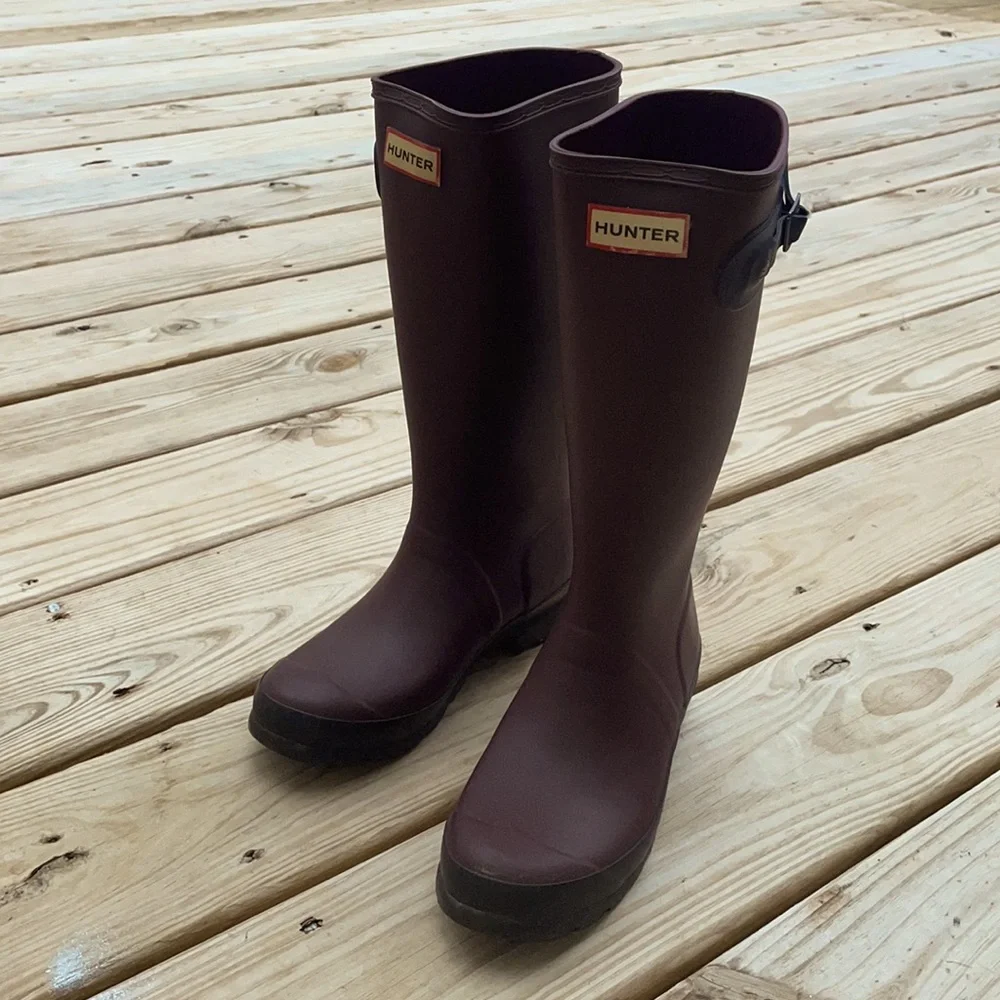 Hunter Original Tall Waterproof Rain Boots Burgundy Plum Women's Size 5